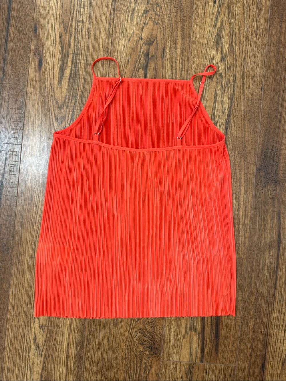 Club Monaco Pleated Tank Top - Picture 2 of 6